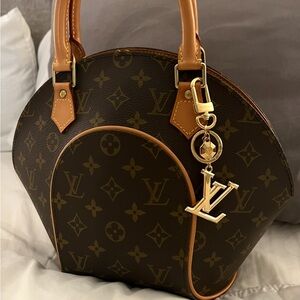 Still available - LV Ellipse PM